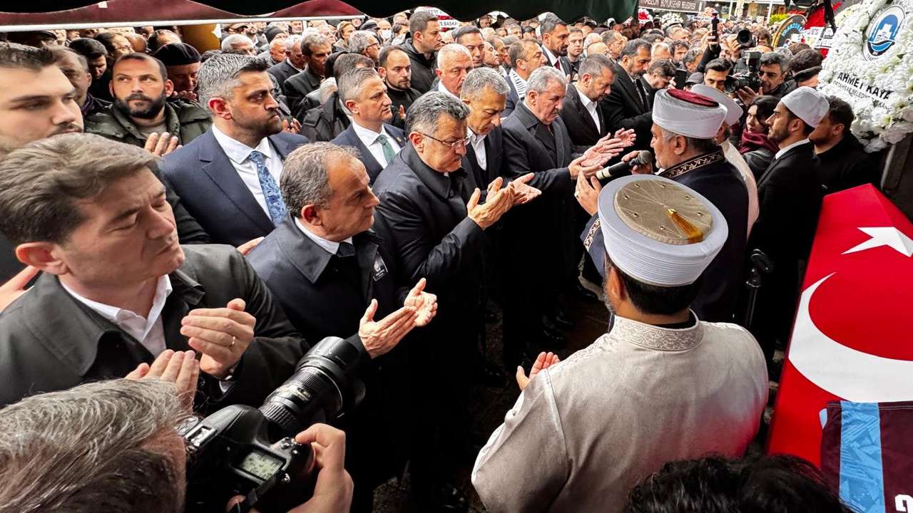 atay-aktug-son-yolculuguna-ugurlandi