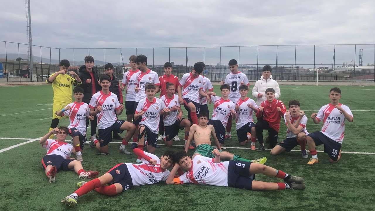 ortahisar-kanuni-u14-turkiye-sampiyonu-oldu