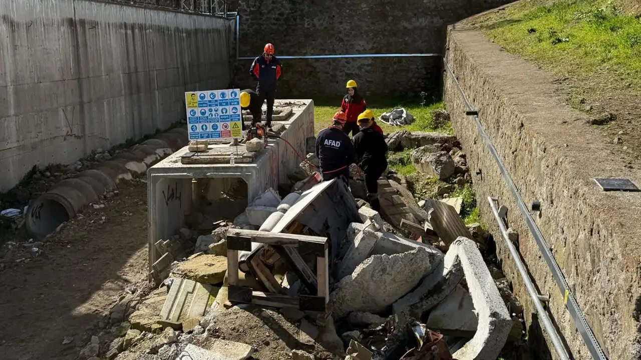 giresunda-itfaiyecilik-ogrencilerine-4-gunluk-afet-egitimi