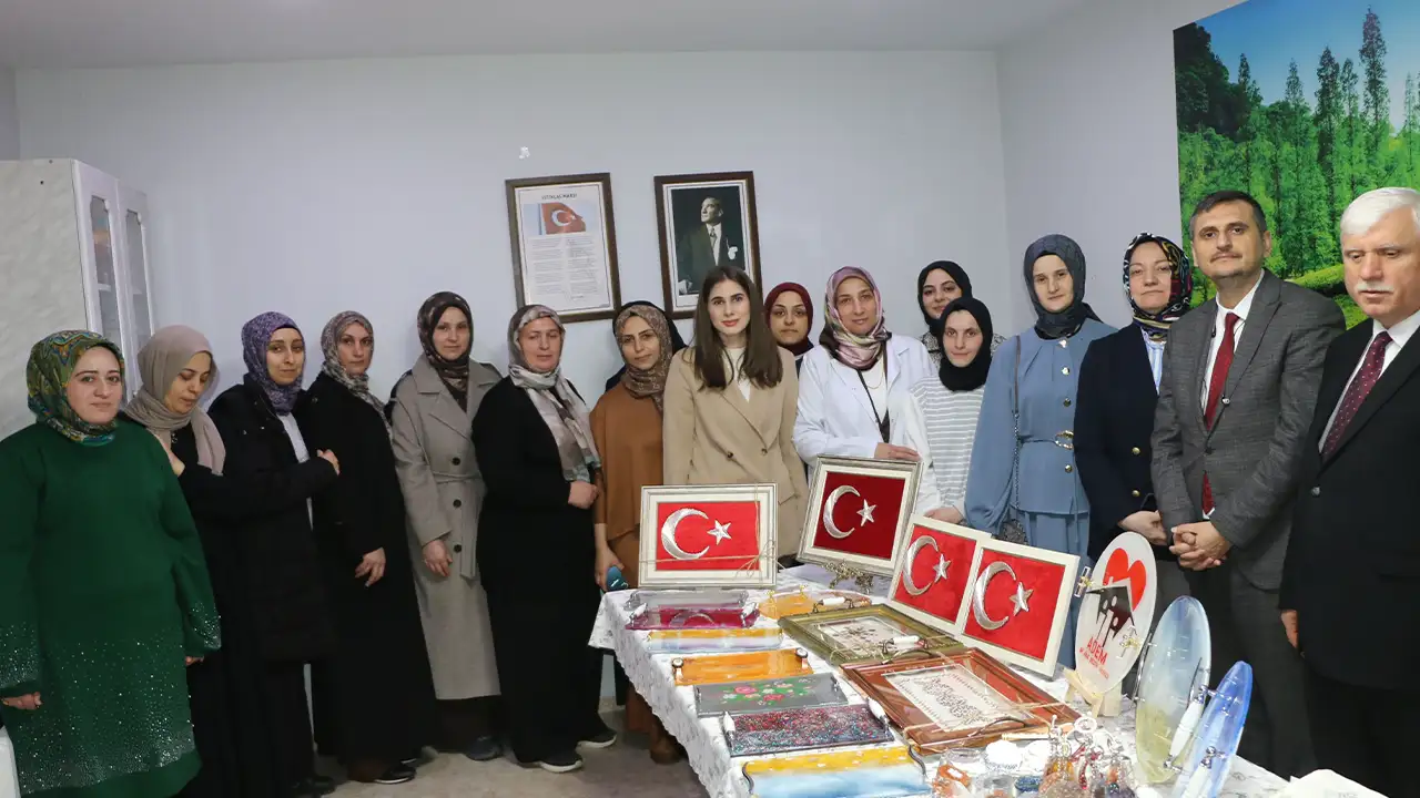 ofta-65-kursiyer-adem-egitimlerini-sertifikayla-tamamladi