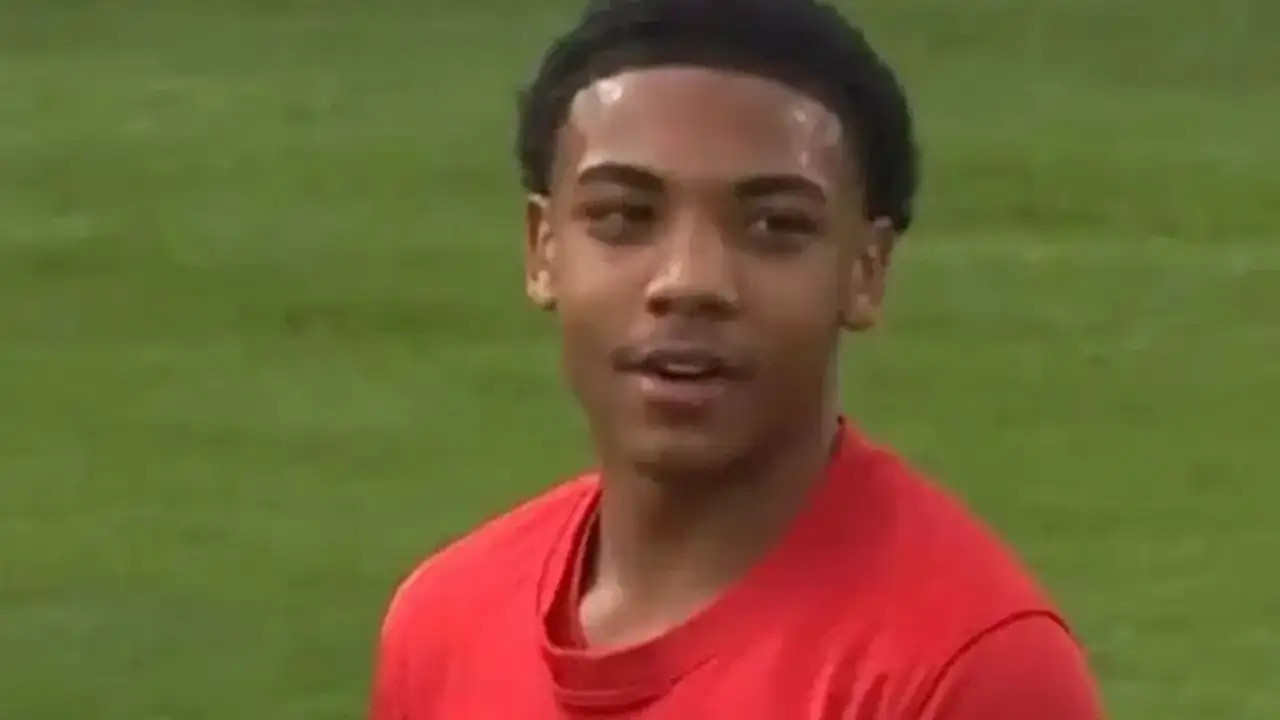 trabzonspor-ilk-transferini-yapti-canli-yayinda-o-ismi-acikladi