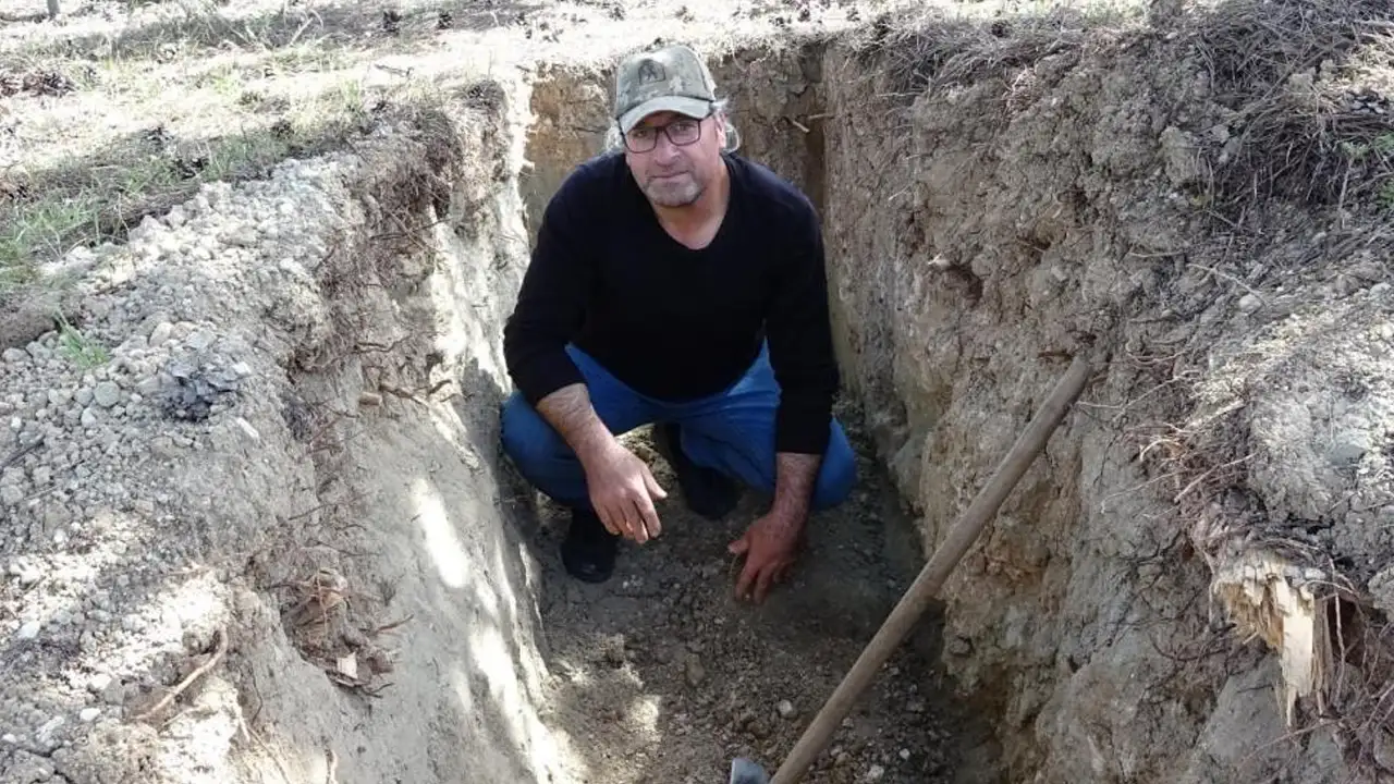 3-kaza-3-kalp-krizi-ayi-saldirisi-olmedi-mezarini-kendi-kazdi