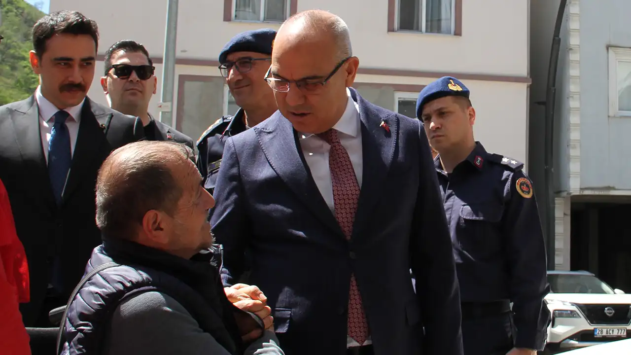 giresun-valisi-mustafa-koc-yagliderede-ziyaretlerde-bulundu