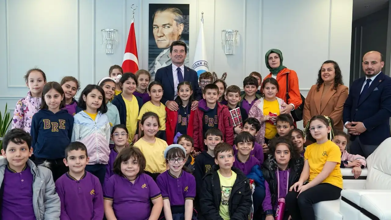 trabzon-akvaryumda-23-nisan-senlikleri-4-gun-surecek