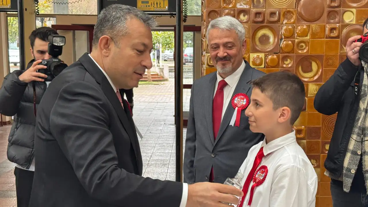 trabzonda-23-nisan-kutlamalari-ktude-gerceklestirildi