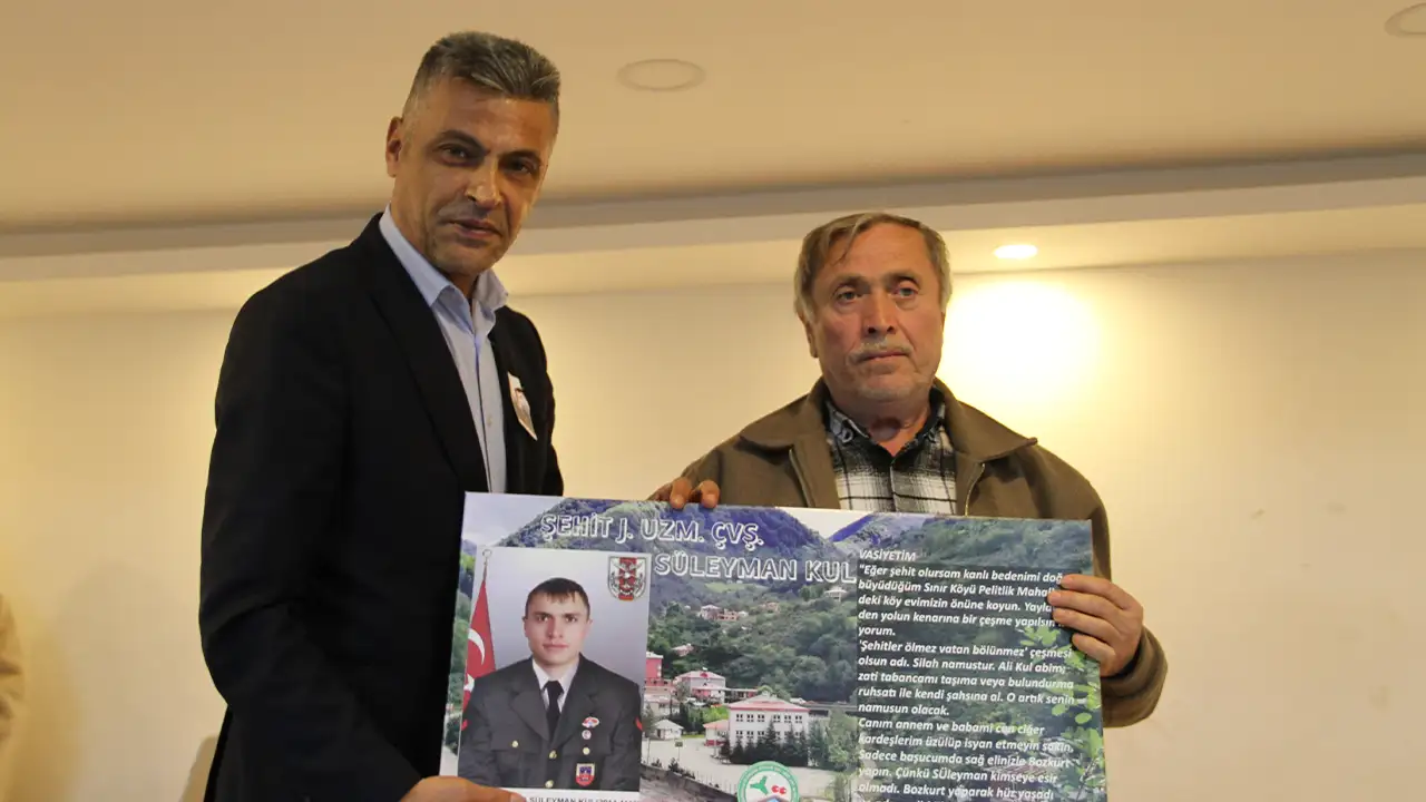 giresunda-ogrencilerden-kaymakama-mektup-sehitler-anildi