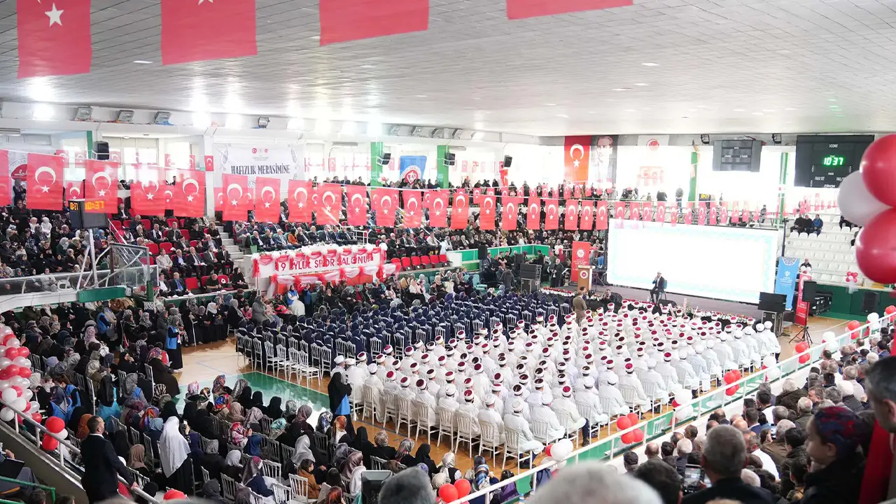 giresunda-224-ogrenci-hafizlik-icazetini-aldi