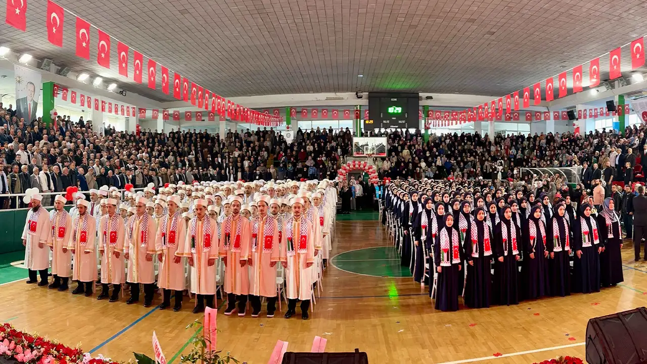 giresunda-224-ogrenci-hafizlik-icazetini-aldi