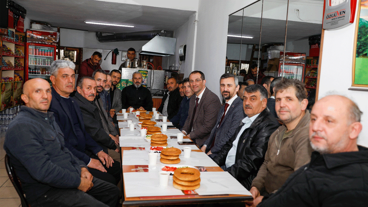 baskan-osman-nuri-ekim-sanayi-esnafiyla-gune-basladi