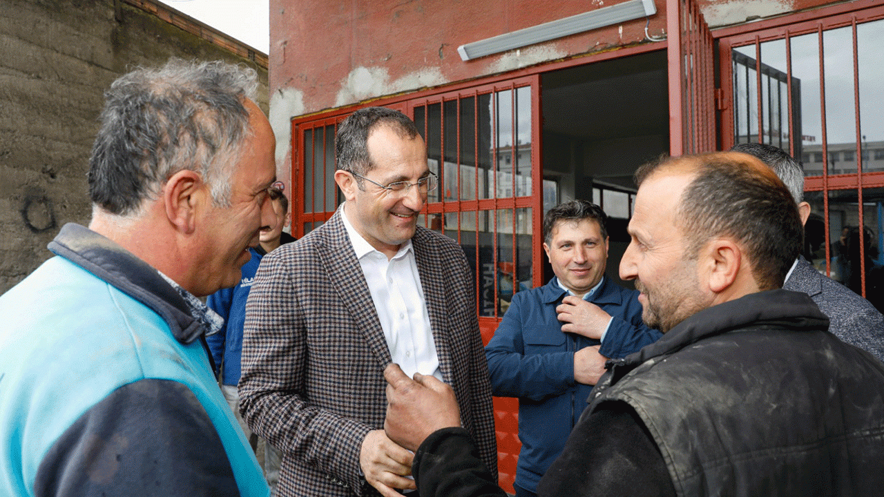 baskan-osman-nuri-ekim-sanayi-esnafiyla-gune-basladi