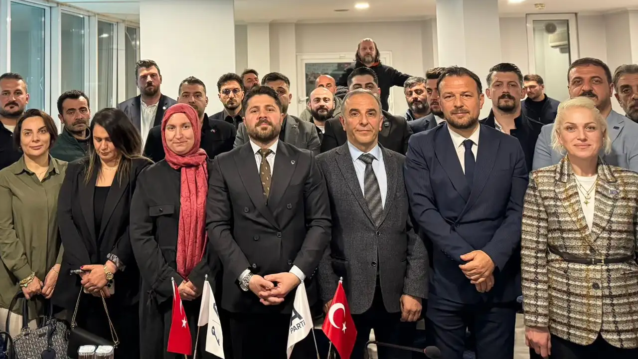 trabzonda-anahtar-parti-mahalle-baskanlarini-belirledi