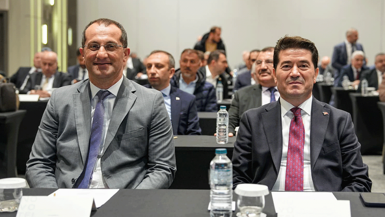 ahmet-kayadan-dkbb-toplantisinda-ayrimcilik-vurgusu-operasyonlar-kimlige-zarar-veriyor