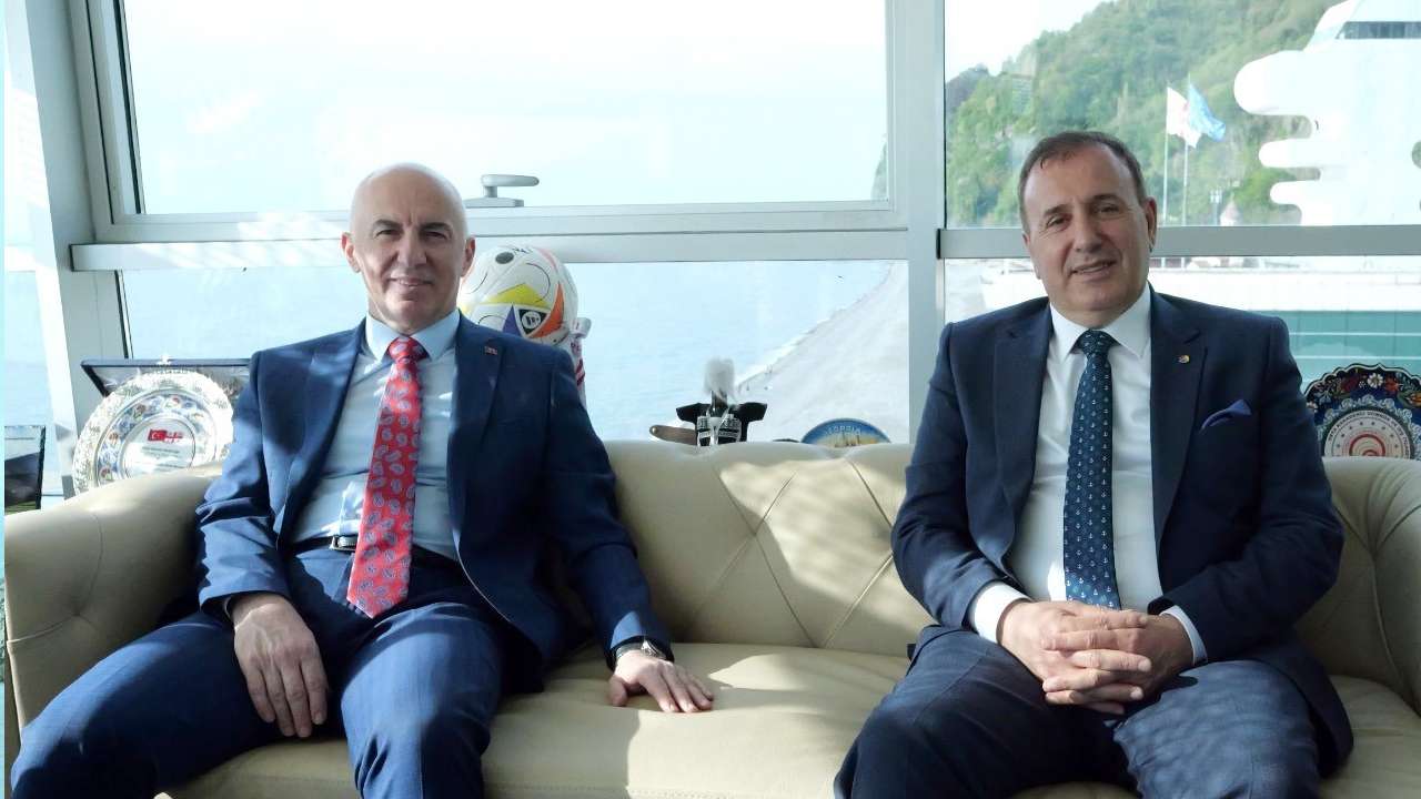 ttso-baskani-celebiden-sarp-sinir-kapisi-aciklamasi-turkiye-ticaretini-buyutuyor