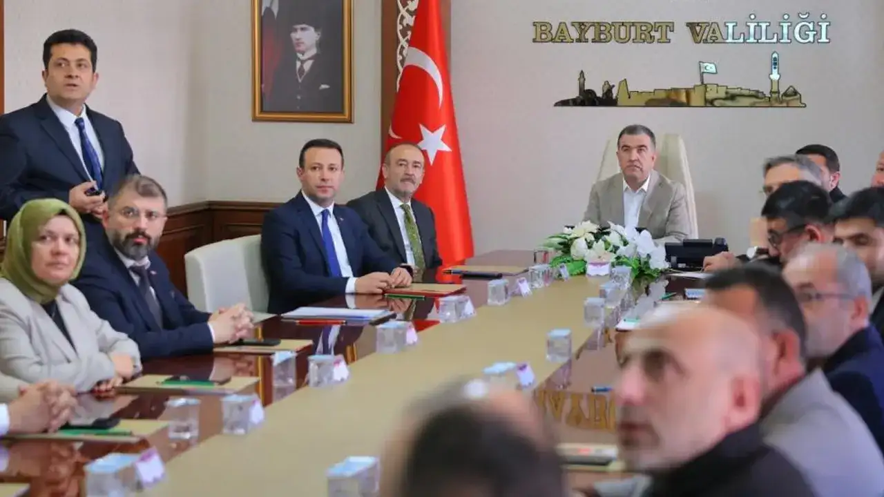 bayburtta-istihdam-ve-mesleki-egitim-toplantisi-yapildi
