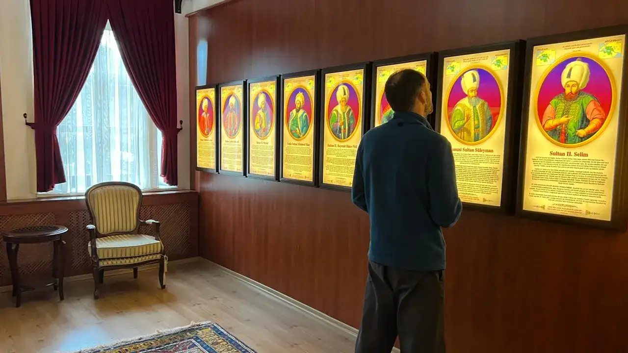 dikkat-cekici-bir-manset-resmine-cevir-sadece-uzerinde-yazan-yazilari-ve-resmi-kullan-montserrat-yazi-tipini-kullan-resim-boyutu-1280-pixele-720-pixel-olsun