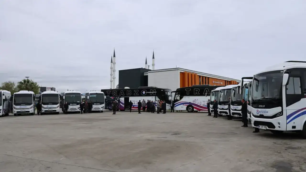trabzon-buyuksehirin-sosyal-hizmet-filosuna-12-yeni-otobus