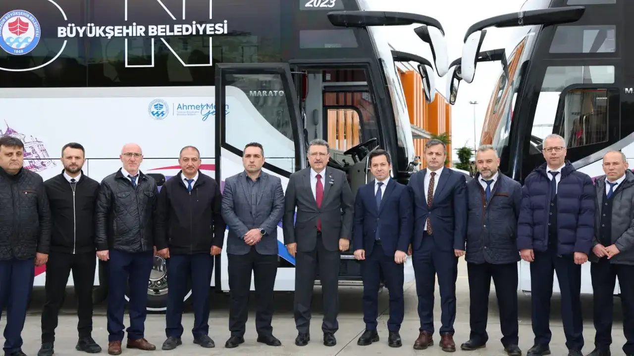 trabzon-buyuksehirin-sosyal-hizmet-filosuna-12-yeni-otobus