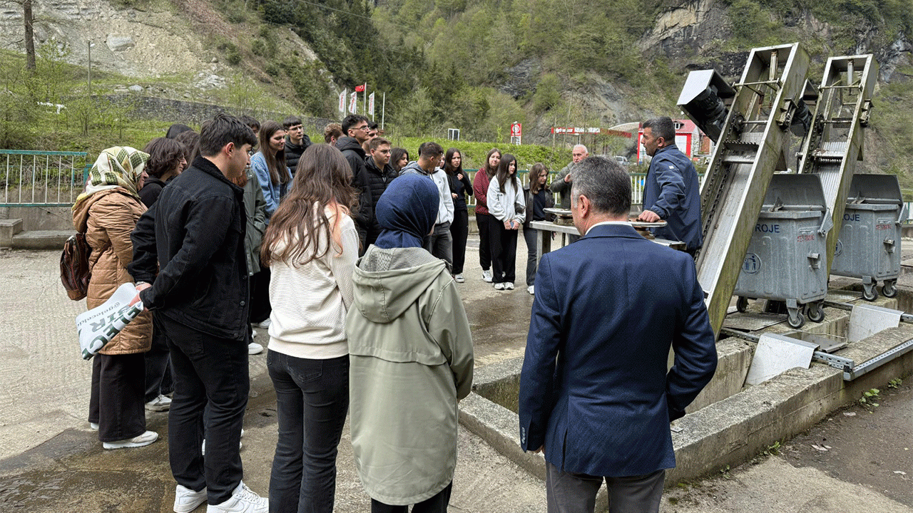 buyuksehirden-ogrencilere-atik-su-egitimi