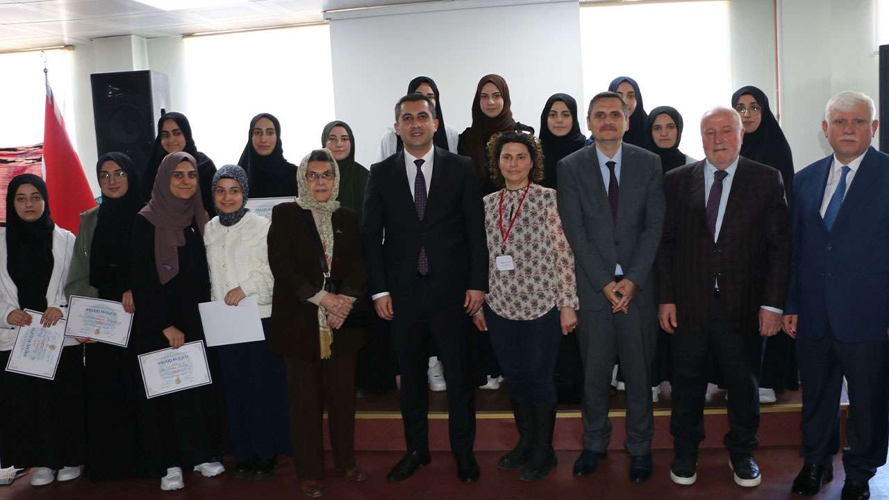 ofta-116-kursun-urunleri-yil-sonu-sergisinde-bulustu