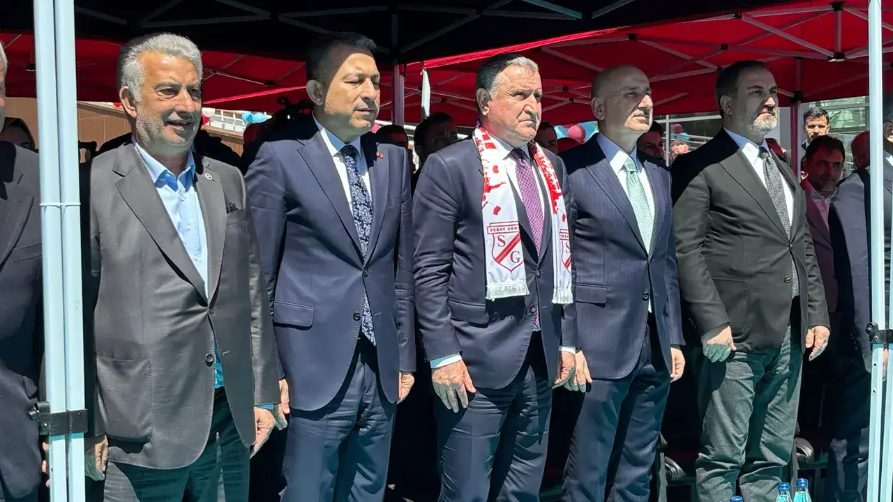 akcaabat-belediyesi-yuzme-havuzu-aciliyor