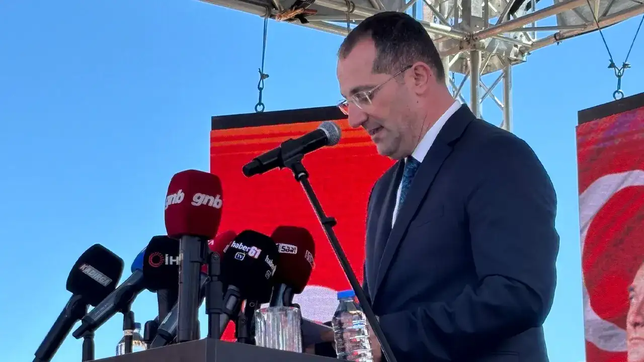 akcaabat-belediyesi-yuzme-havuzu-aciliyor