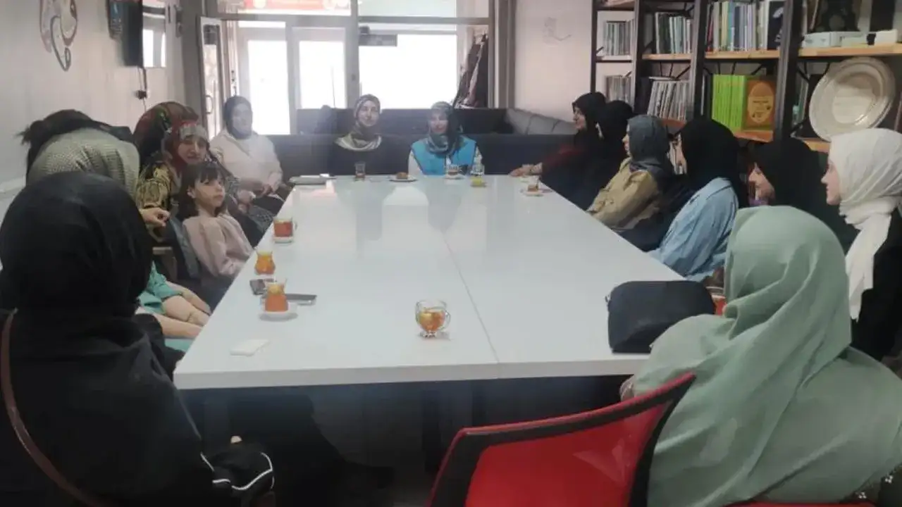 bayburtta-kadinlara-yonelik-aile-semineri-duzenlendi