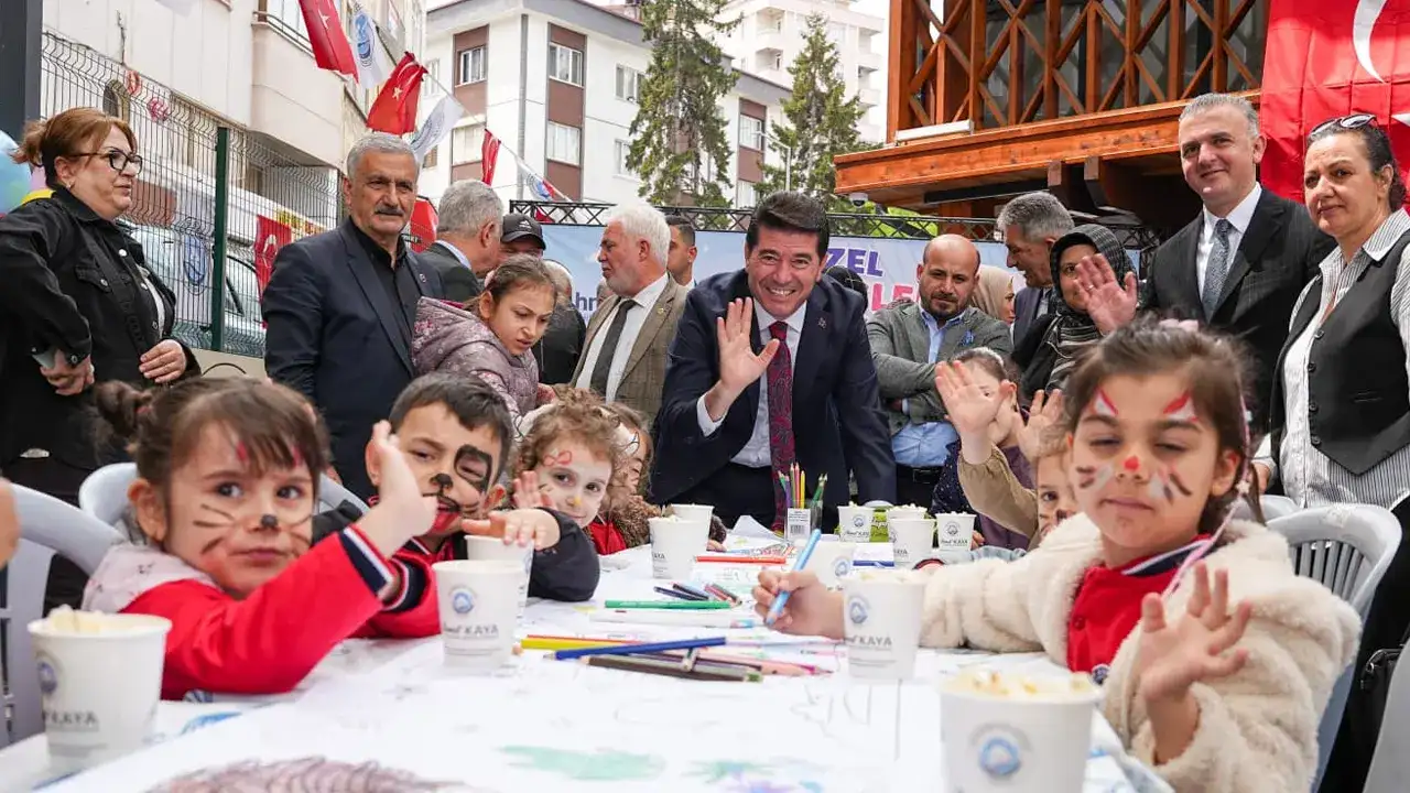 ortahisar-belediyesinden-ozel-bireylerin-yuzunu-gulduren-festival
