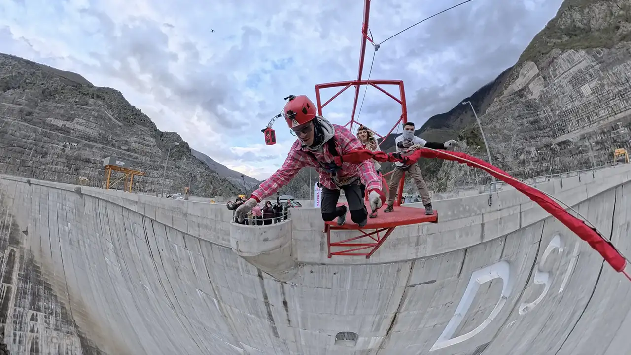 artvin-deriner-barajinda-250-metrelik-adrenalin-hazirligi