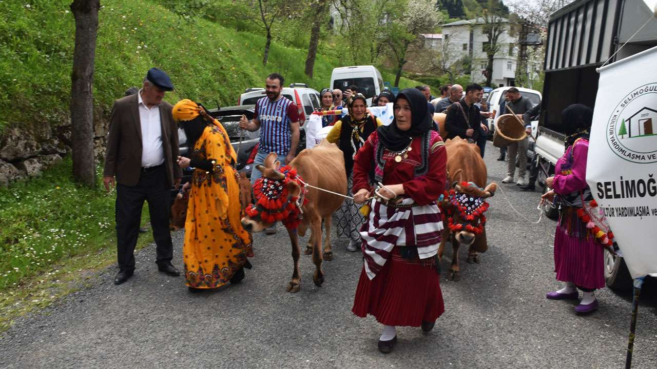 macka-yazilitasta-asirlik-yayla-gocu-kulturu-yeniden-canlandi