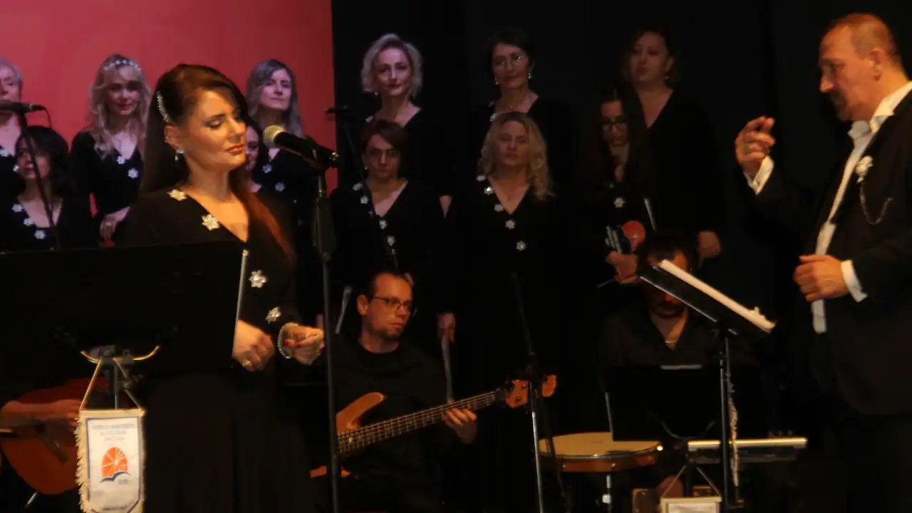 tlyd-thm-korosundan-sezon-finalinde-turku-soleni