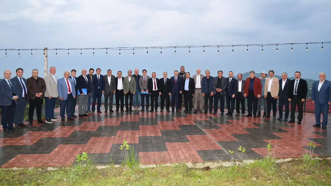 trabzonda-ortak-akil-toplantisi-duzenlendi-trabzonun-her-noktasina-esit-hizmet