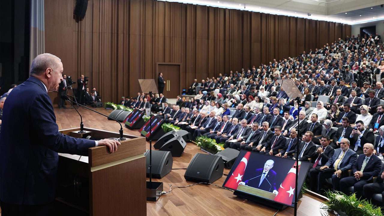 baskan-gencten-erdogana-tesekkur-projelerin-mimari-sizlersiniz