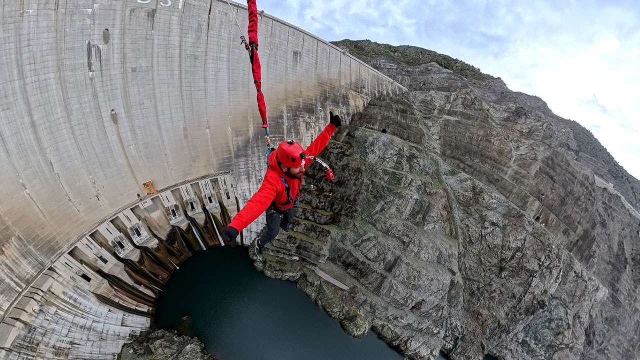 turkiyenin-ikinci-en-yuksek-barajinda-adrenalin