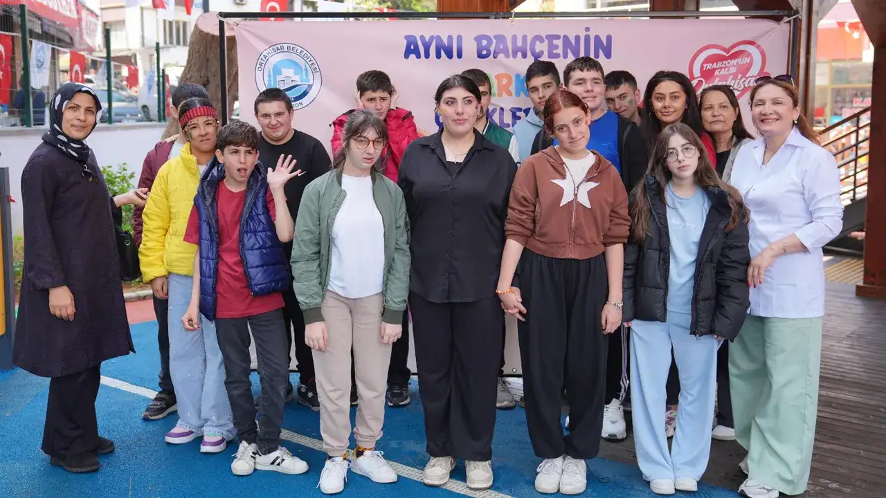 ortahisarda-ozel-gulusler-festivaline-yogun-ilgi