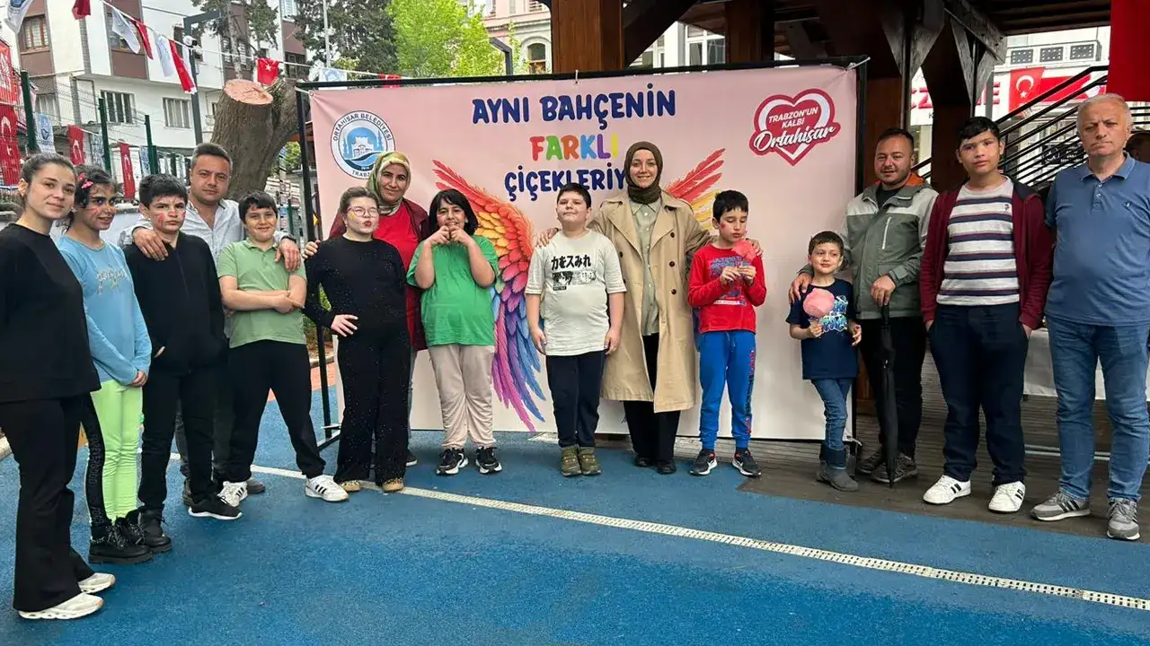 ortahisarda-ozel-gulusler-festivaline-yogun-ilgi