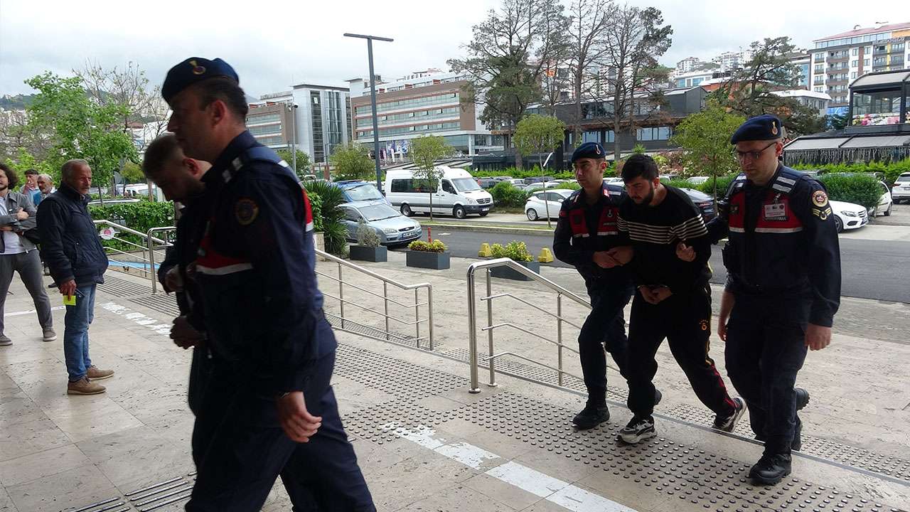 trabzon-merkezli-dolandiricilik-operasyonunda-12-supheli-adliyede
