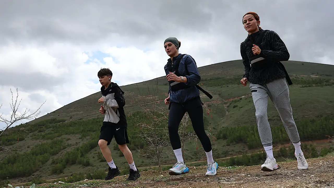milli-boksorler-bayburt-daglarinda-madalya-icin-hazirlaniyor
