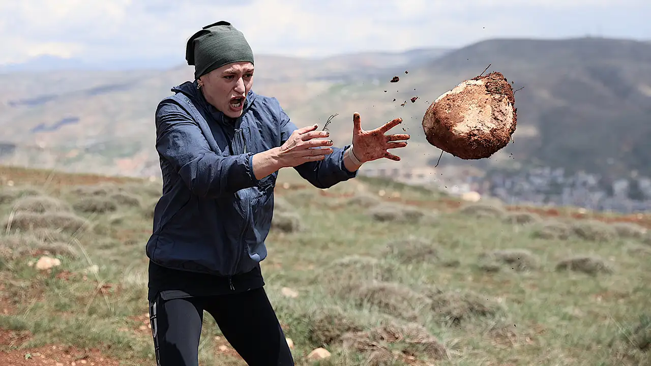 milli-boksorler-bayburt-daglarinda-madalya-icin-hazirlaniyor