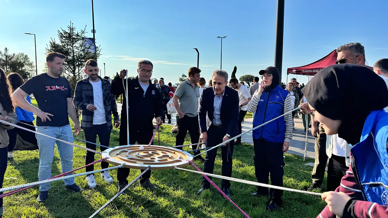 trabzonda-genclik-haftasi-coskusu-ganitaya-tasindi