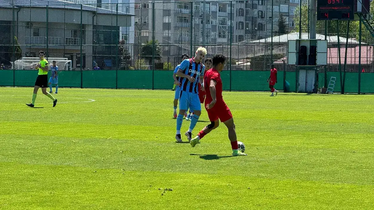 trabzonspor-u19-sezonu-galibiyetle-kapatti