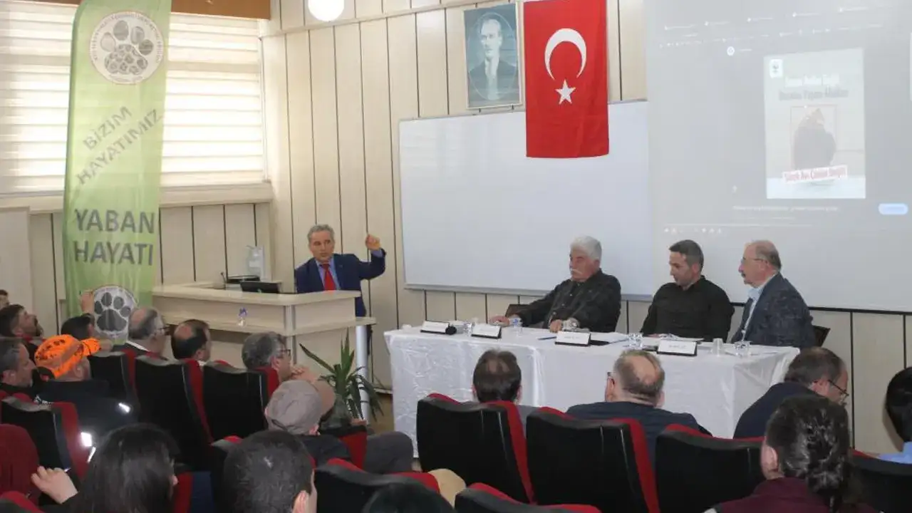 ktude-av-turizmi-paneli-duzenlendi