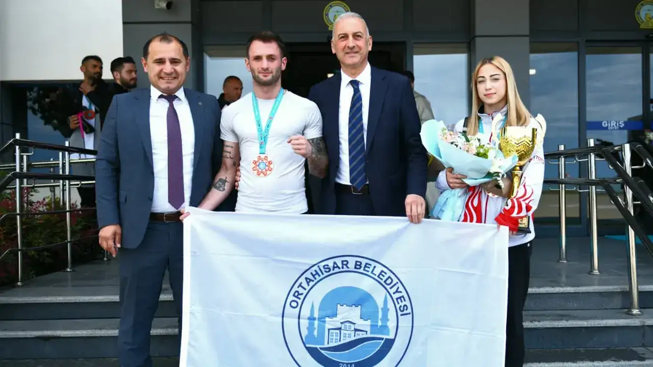 ortahisar-belediyespor-sporculari-dunya-kupasindan-madalyalarla-dondu