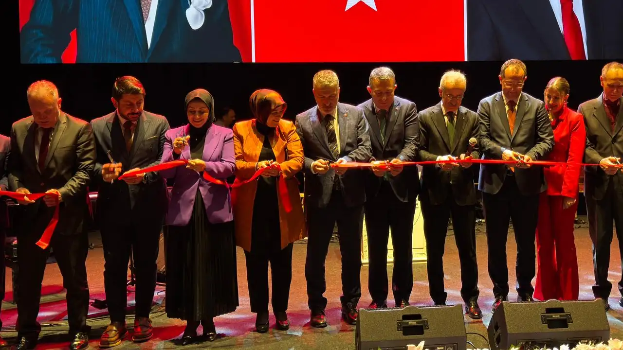 akcaabat-kultur-merkezinin-acilisi-gerceklesti-onemli-bir-cazibe-merkezi-olacak