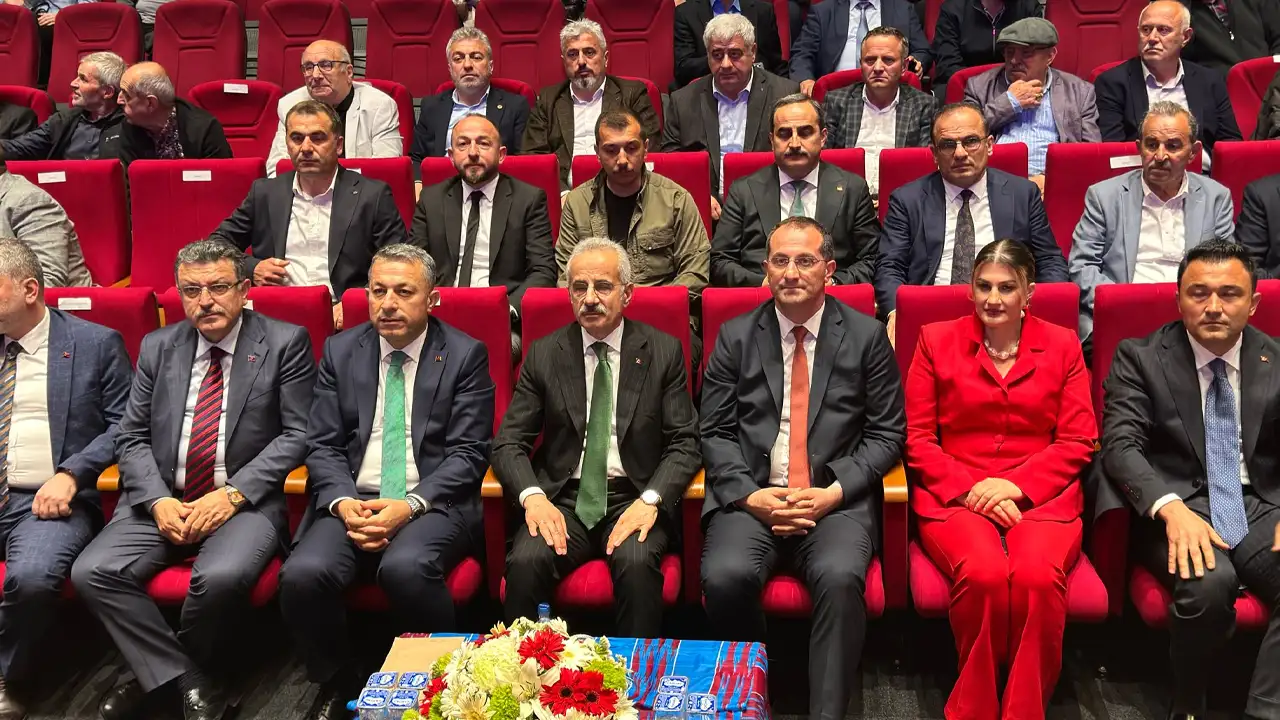 akcaabat-kultur-merkezinin-acilisi-gerceklestiriliyor