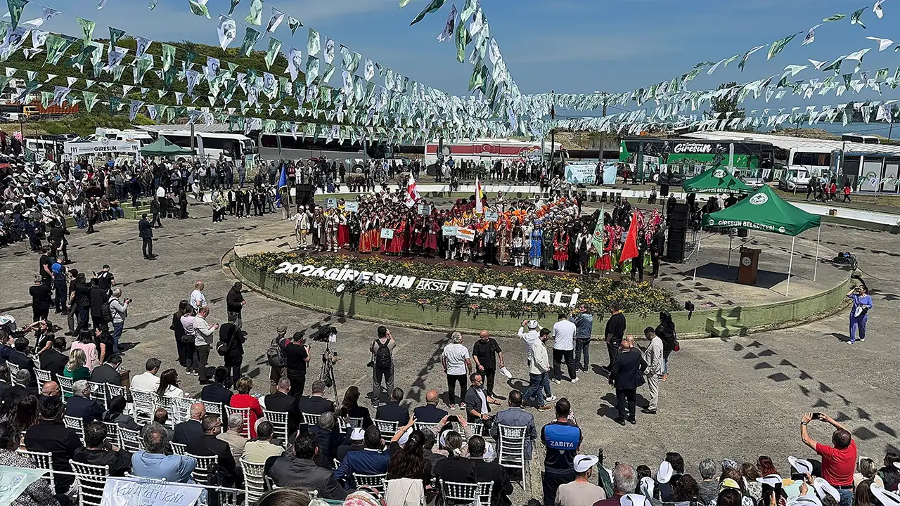 giresunda-3-bin-yillik-mayis-yedisi-gelenegi-yeniden-yasatildi