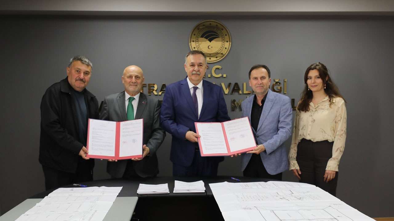 trabzonda-82-milyon-tllik-proje-icin-imzalar-resmen-atildi