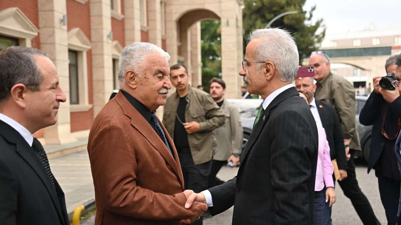 ulastirma-bakani-uralogludan-omer-yildiza-taziye-ziyareti