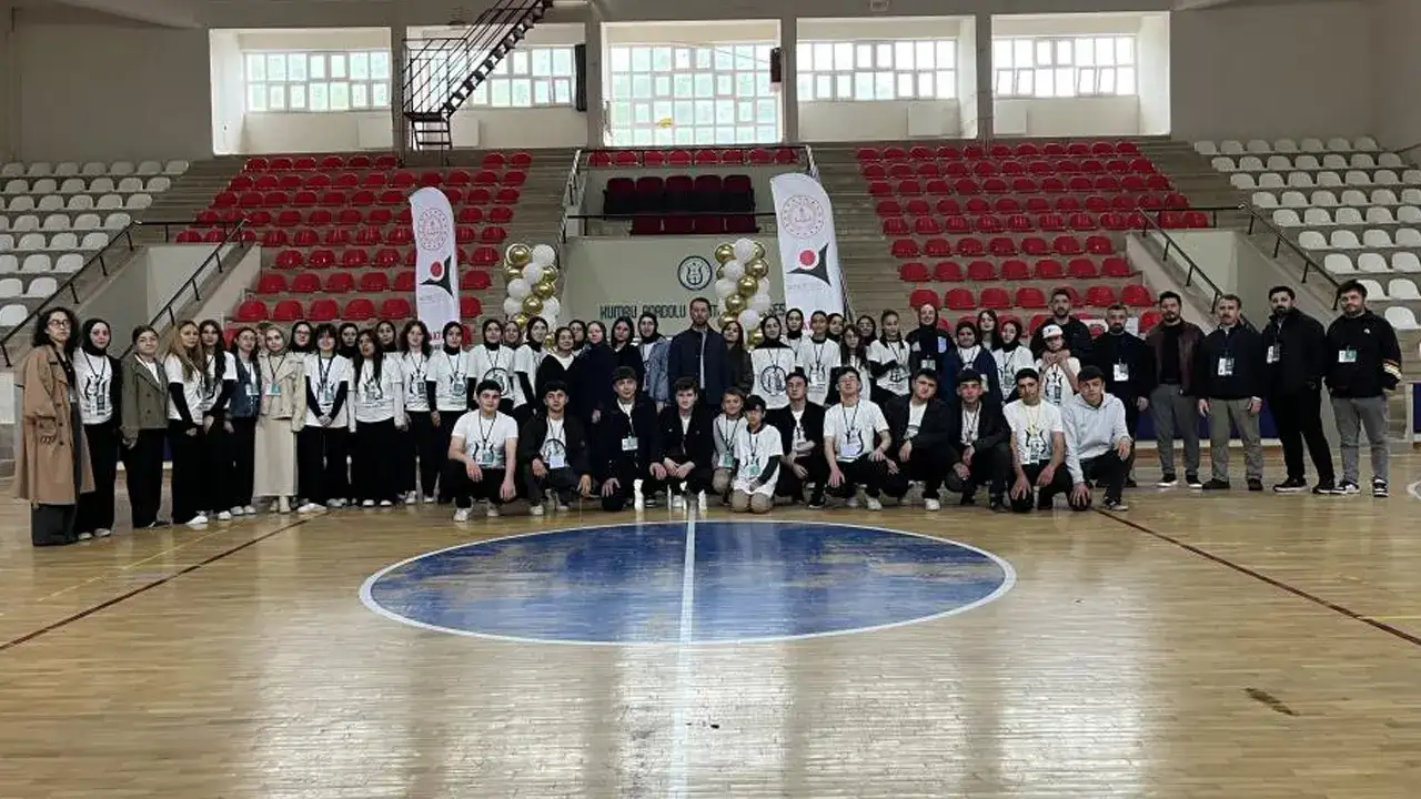 orduda-ogrencilerden-bilim-fuari-hedef-teknofest