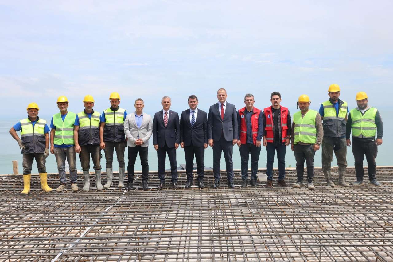 trabzon-yomrada-25-yillik-ogretmenevi-ozlemi-sona-eriyor-temel-atildi