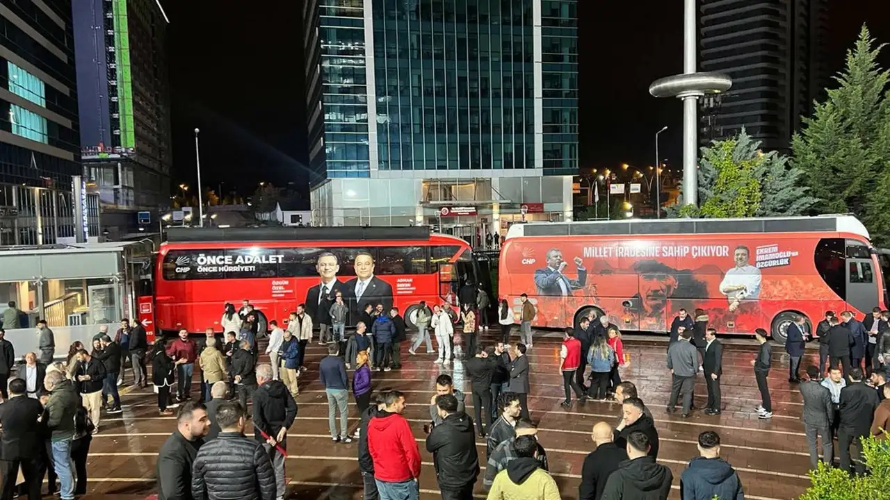 chp-genel-merkezinde-tahliye-gerginligi